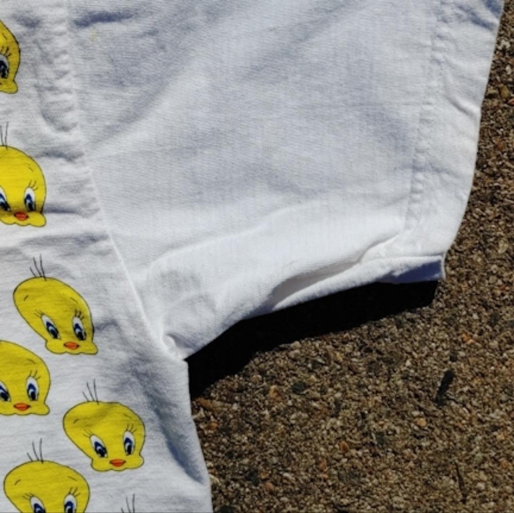 Vtg 1993 Looney Tunes Tweety Bird All Over Print T-Shirt L AOP Tour Champ - Picture 9 of 9